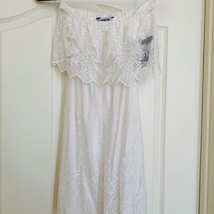 NWT Strapless White Lace Dress